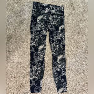 Under Armour workout leggings